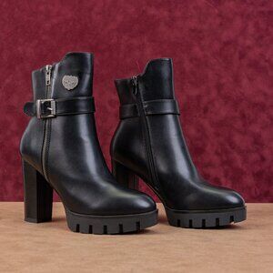 Milwaukee Women Performance Black Faux Leather Zip Moto Heel Platform Boots sz 8